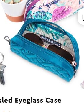 Lug Bobsled Eyeglass Case. Ocean Blue. NWT